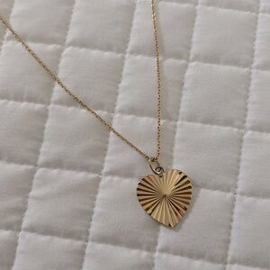 Gold vermeil antique styles heart necklace